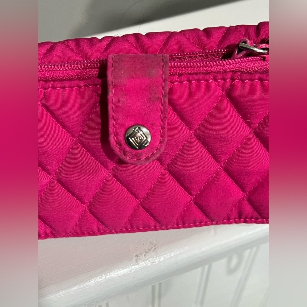 Vera Bradley pink wristlet - Picture 6 of 7
